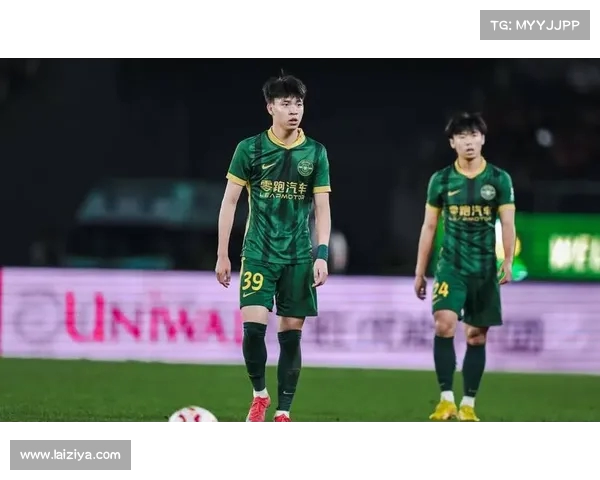 超新星闪耀足坛！本菲卡与中国天才弗朗西斯科-王续约，未来可期