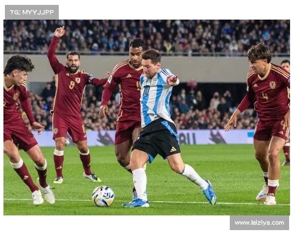 迪马利亚双响制胜,梅西激动鼓掌庆祝,首次上演“梦幻三分钟” 迪马利亚双响制胜,梅西激动鼓掌庆祝,首次上演“梦幻三分钟”