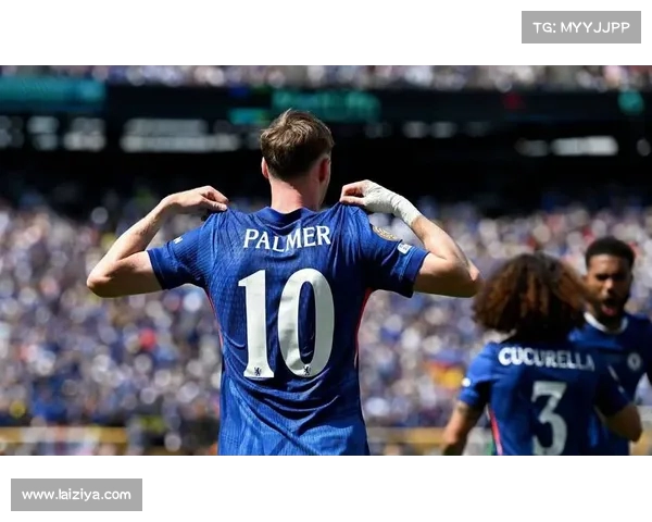 切尔西反击犀利，轻松突破对手防线